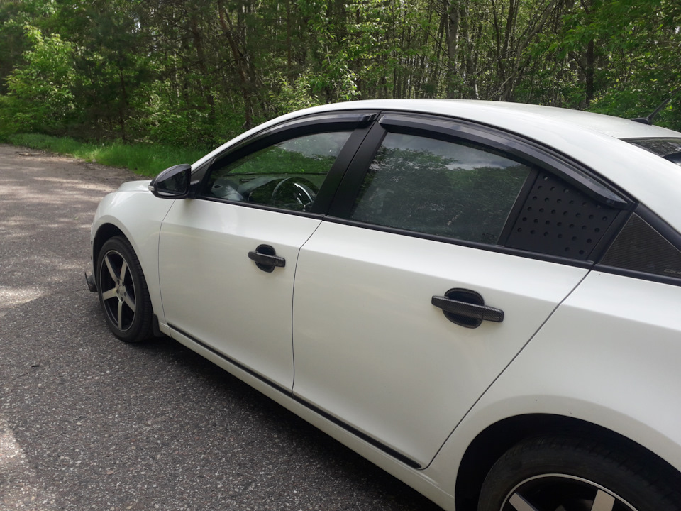 6 — Chevrolet Cruze (1G)