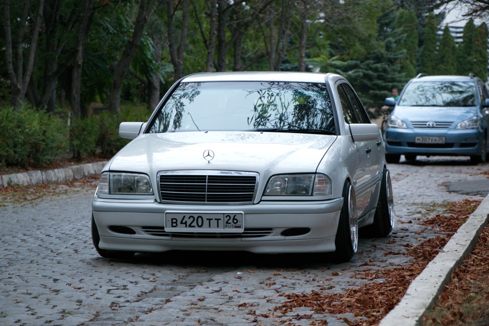 Фото в бортжурнале Mercedes-Benz C-Class (W202)