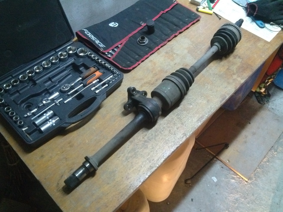 Фото в бортжурнале Mazda 626 IV (GE)