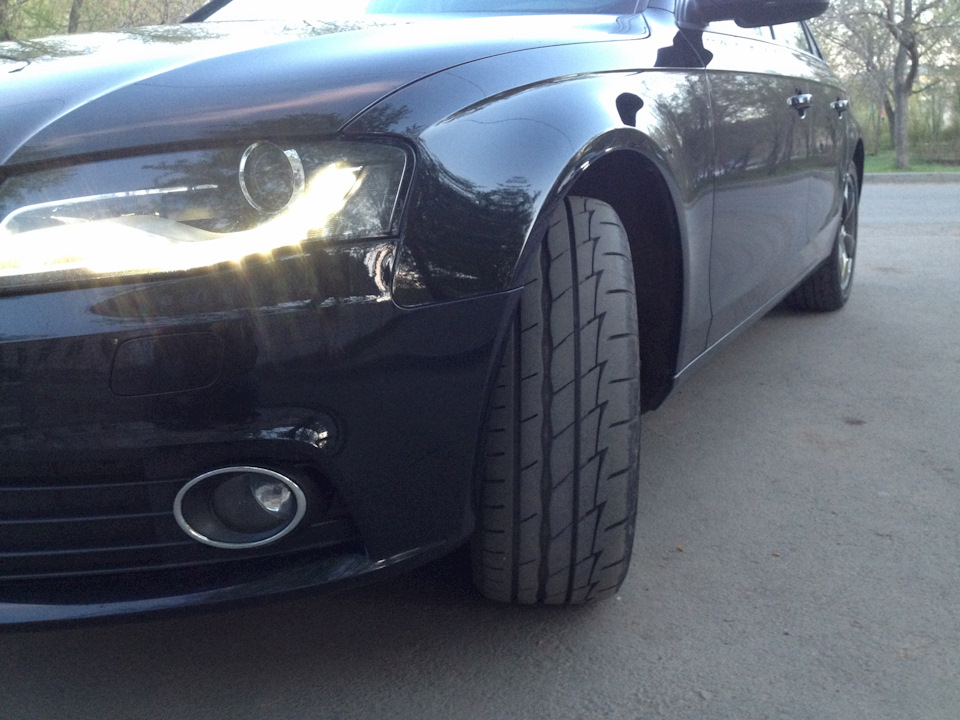 Bridgestone Potenza RE003 Adrenalin — Audi A4 (B8). Запчасти на фото: Bridgestone Potenza Adrenalin RE003