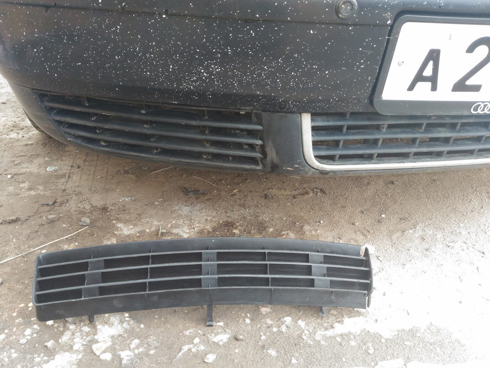 Решетка А6С5 — Audi A8 (D2)