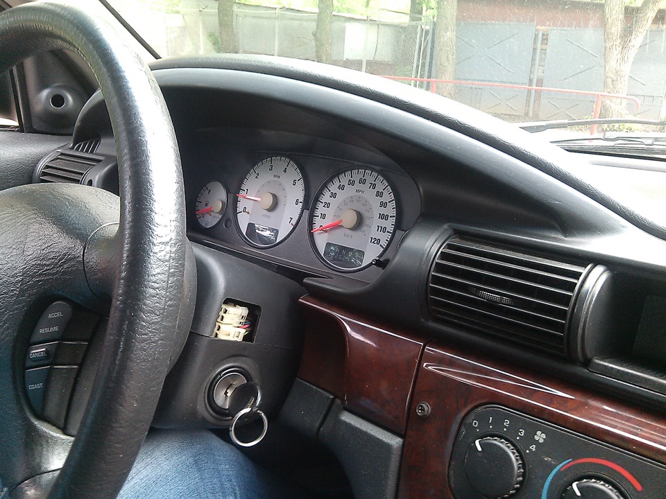 Фото в бортжурнале Dodge Stratus (2G)
