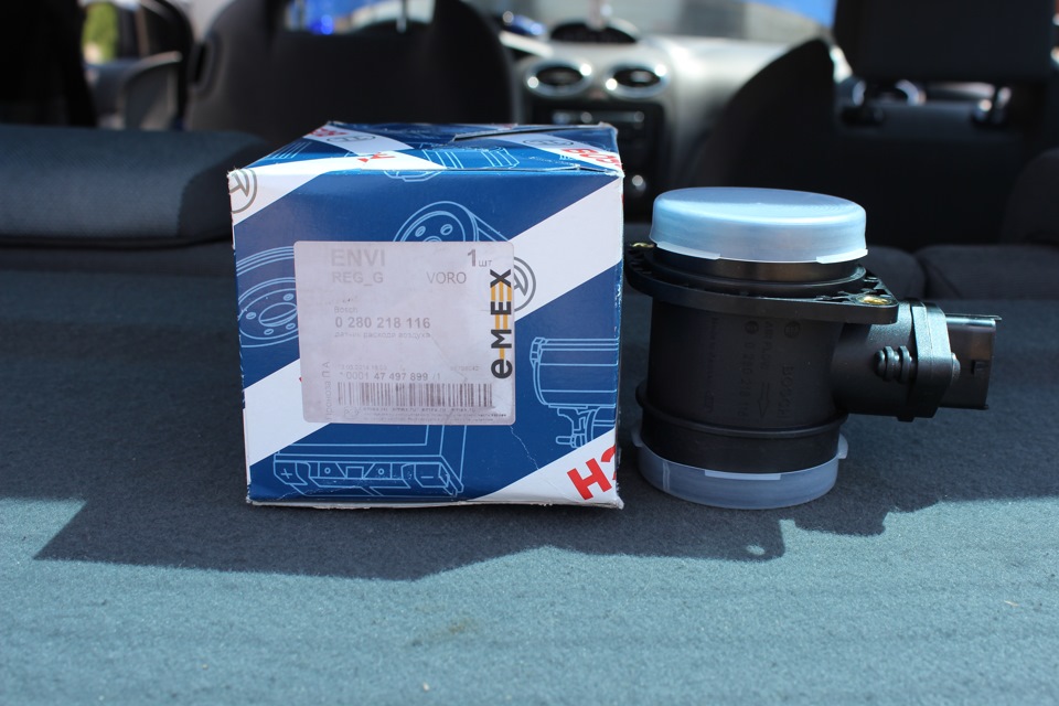 Photo from the logbook Ford Focus ST II. Found on photo: 0280218116