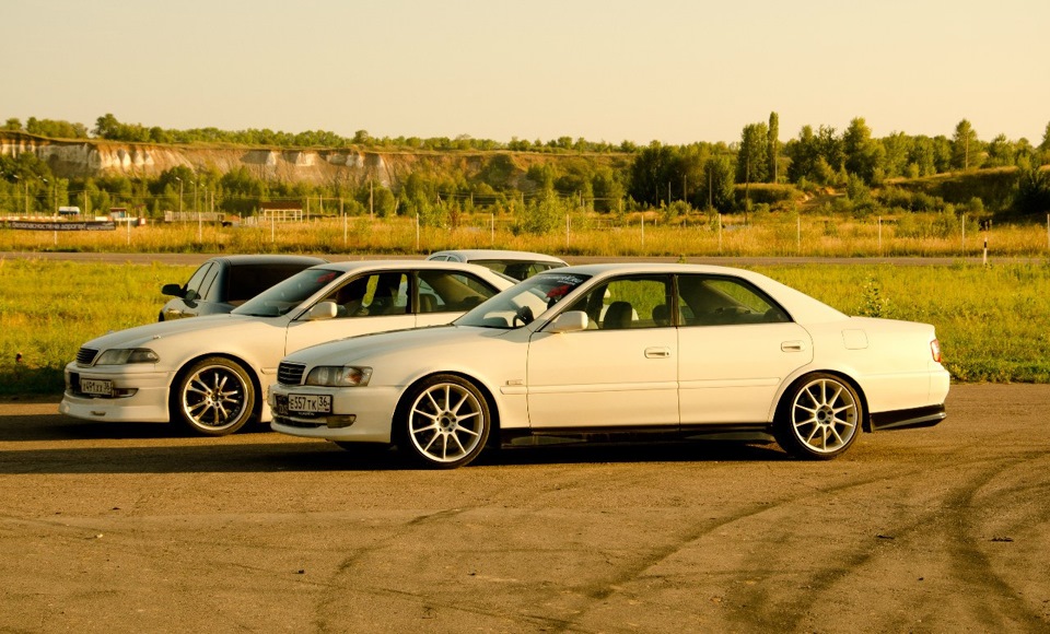 Фото в бортжурнале Toyota Chaser (100)