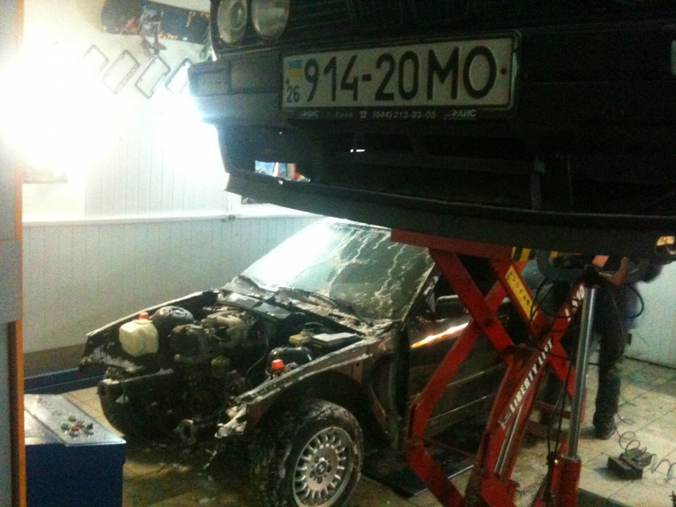Фото в бортжурнале BMW 3 series (E30)