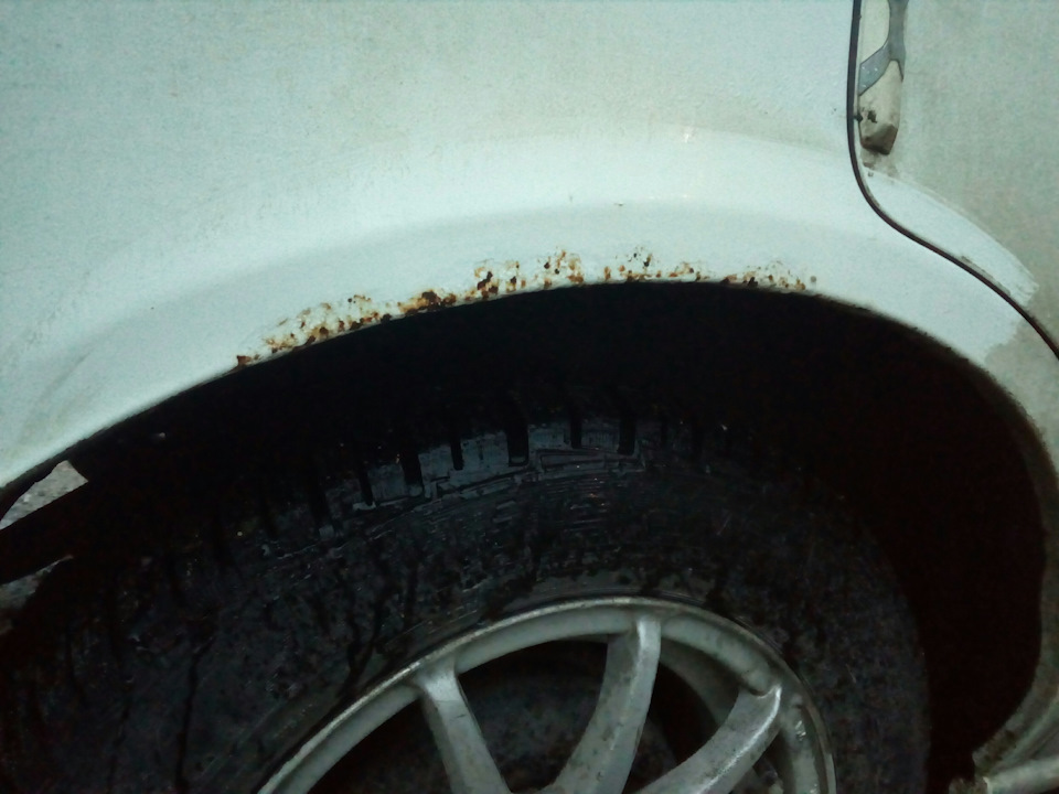 Моем — Nissan AD (Y11)