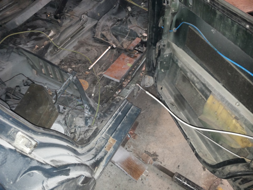 Фото в бортжурнале Audi 100 Avant (C4)