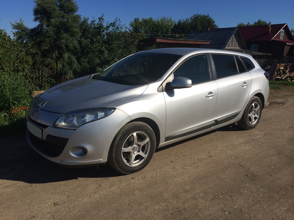 Фото в бортжурнале Renault Megane III