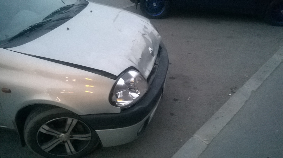 Photo from the logbook Renault Clio II