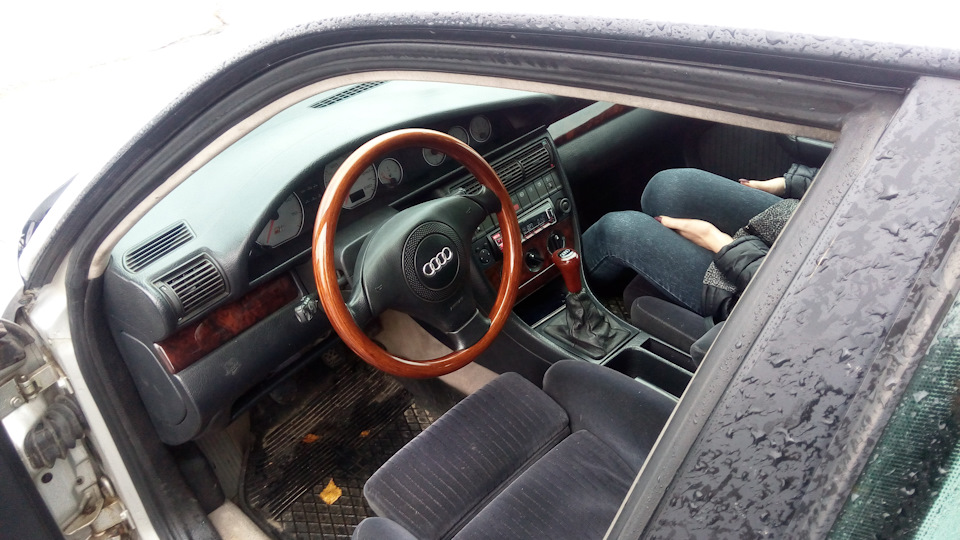Фото в бортжурнале Audi 100 (C4)