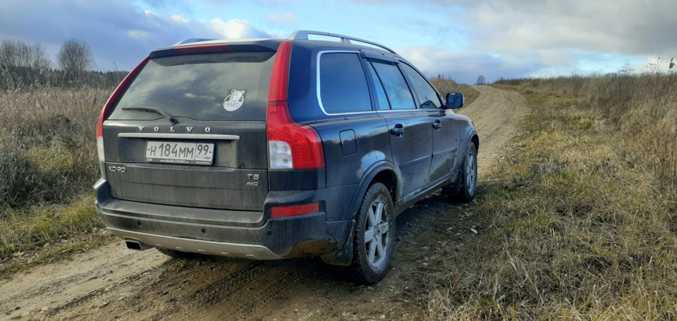 Фото в бортжурнале Volvo XC90 (1G)