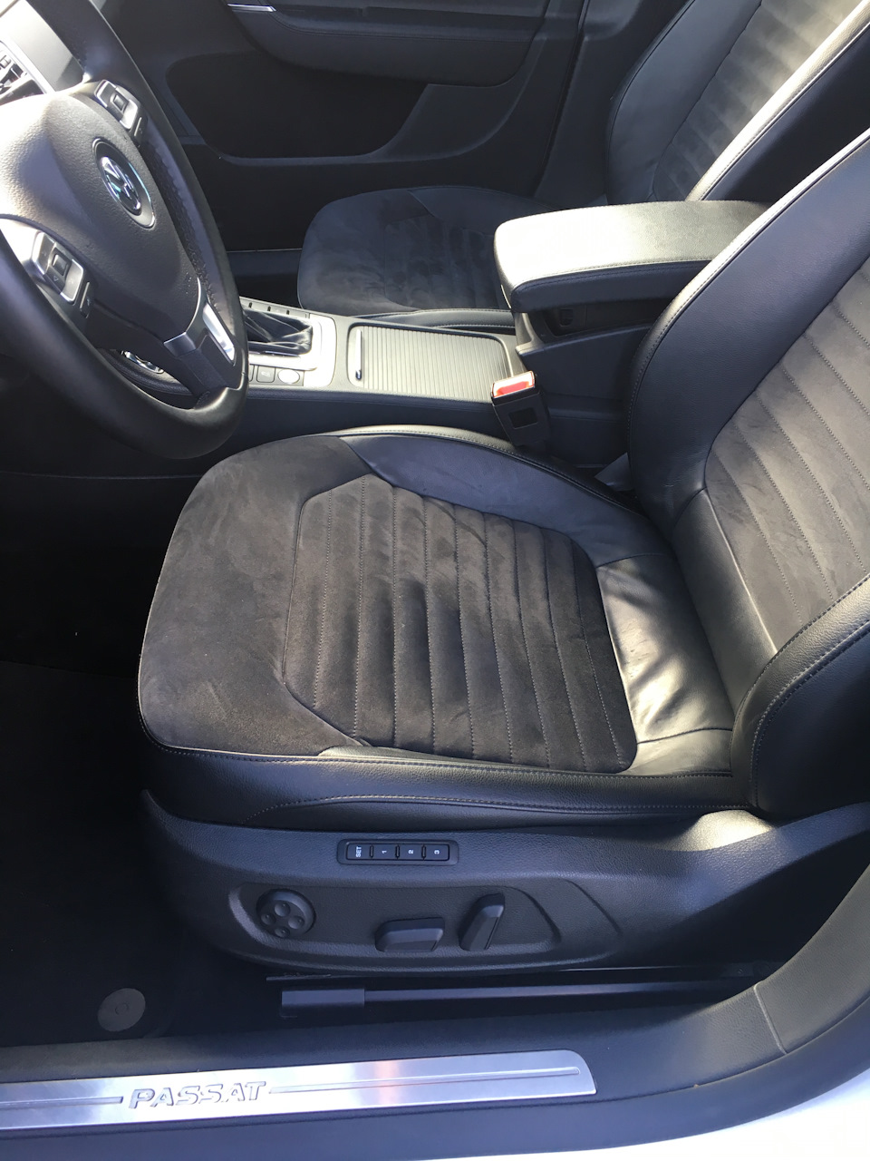 Фото в бортжурнале Volkswagen Passat B7