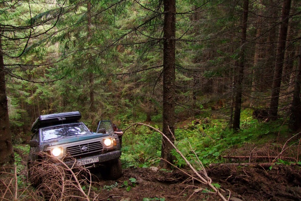 Фото в бортжурнале Nissan Patrol GR I (Y60)