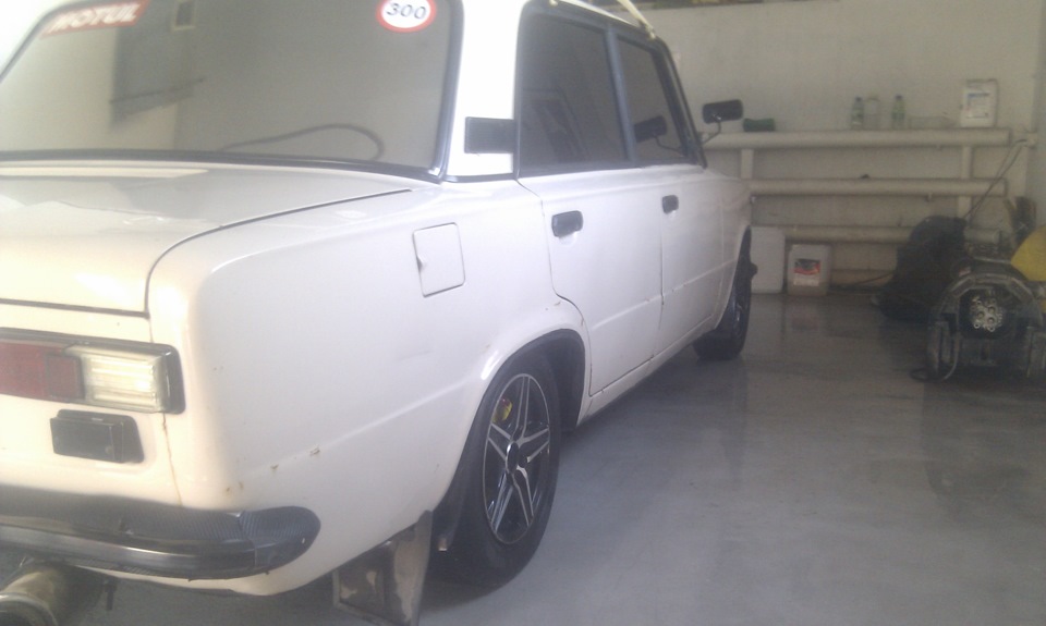 Фото в бортжурнале Lada 21011