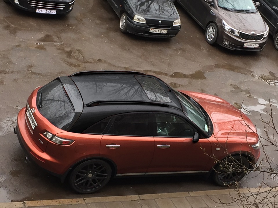 Фото в бортжурнале Infiniti FX (1G)
