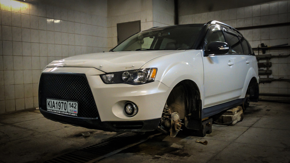 Фото в бортжурнале Mitsubishi Outlander XL