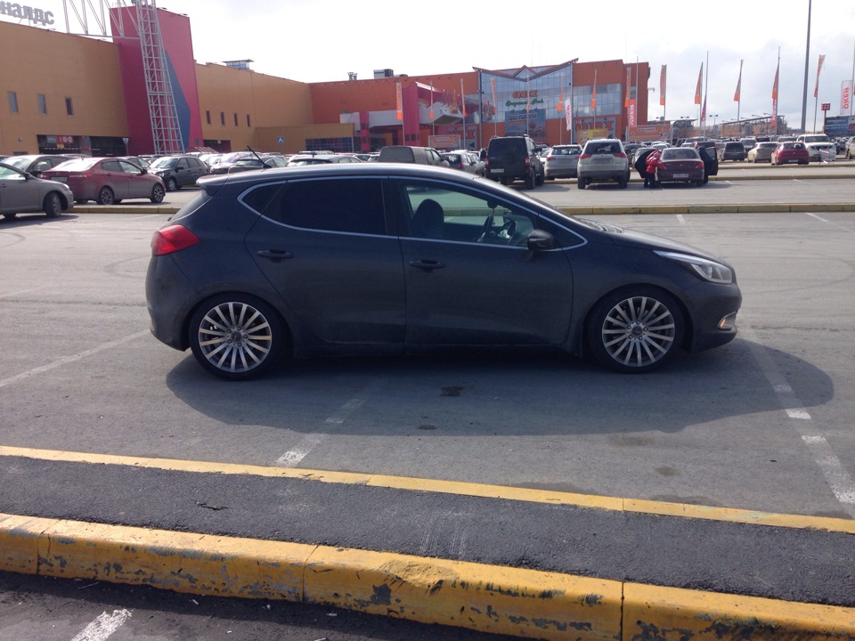 Фото в бортжурнале KIA Ceed (2G)
