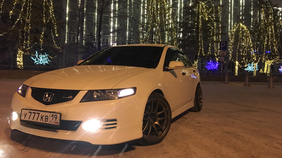 Honda Accord Euro R Red Top