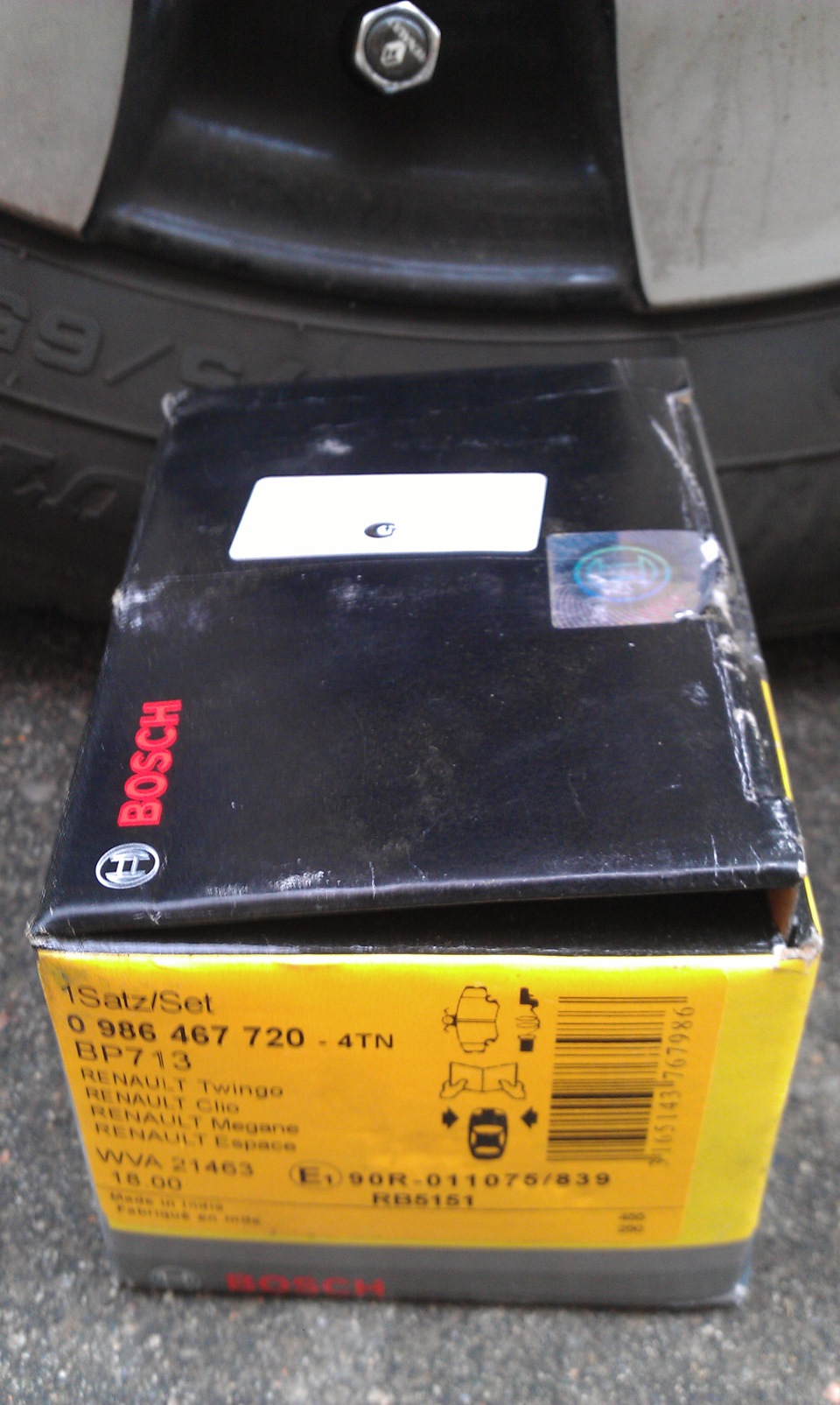Bosch 0 986 467 720 — Renault Megane I. Запчасти на фото: 0986467720, BP713