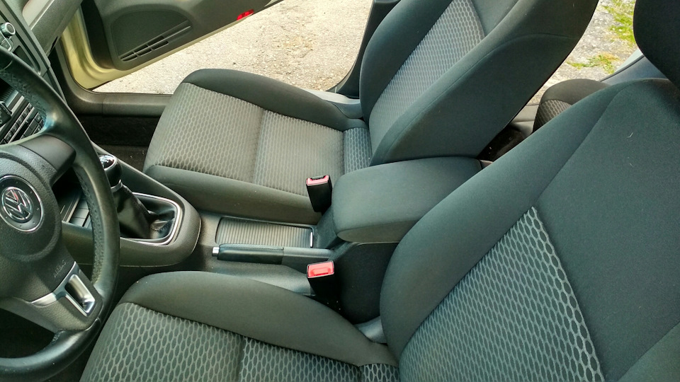 Photo from the logbook Volkswagen Golf Mk6