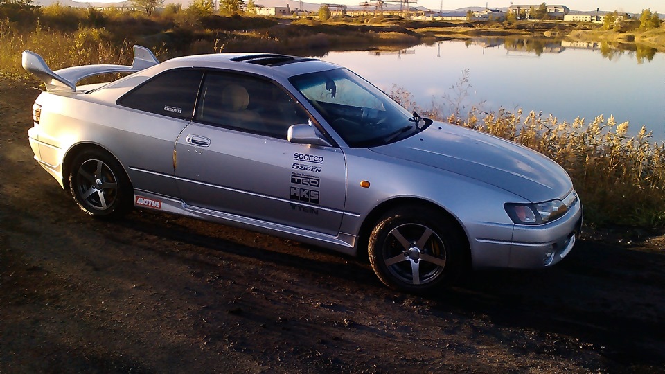 Toyota Corolla Levin С хвостом но нет крыльев