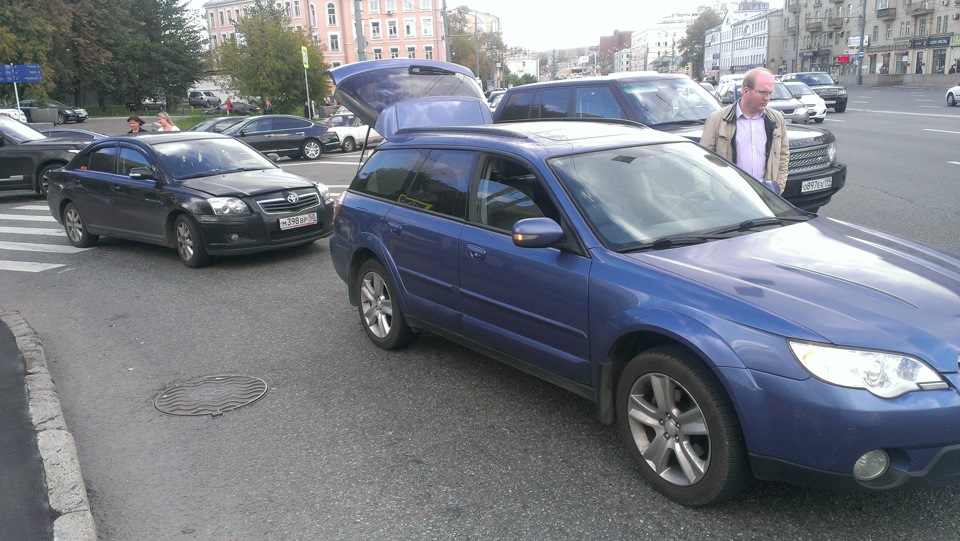 Фото в бортжурнале Toyota Avensis II