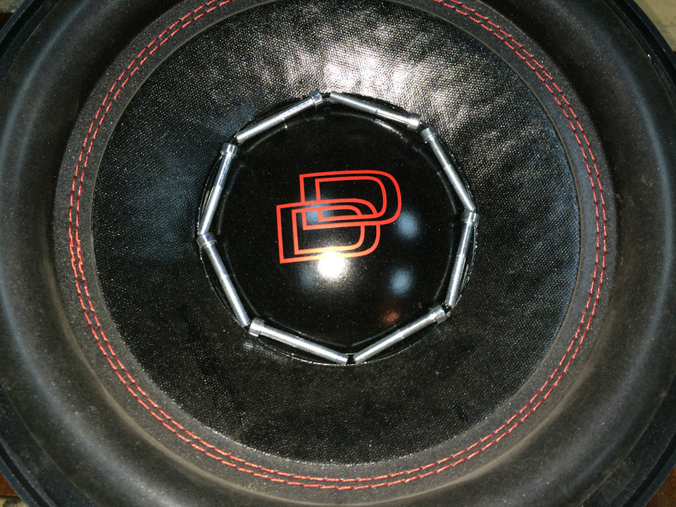 Выкручиваем все 8 винтов. — Hyundai Solaris (1G)