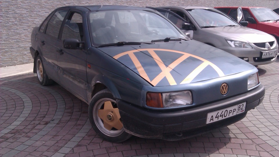 Volkswagen Passat B3 бомбардир
