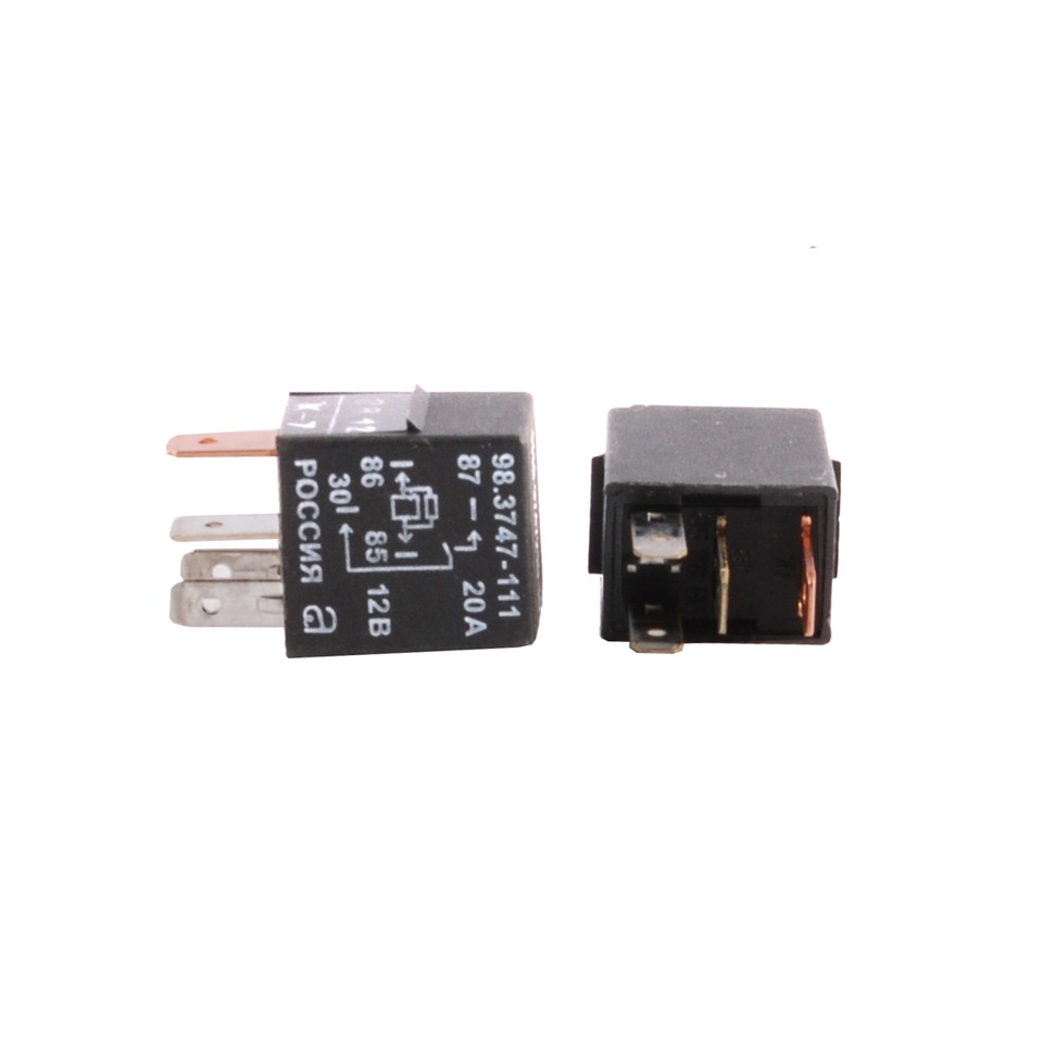 реле 1119-3747210-10 — Lada Granta. Запчасти на фото: 1119374721010