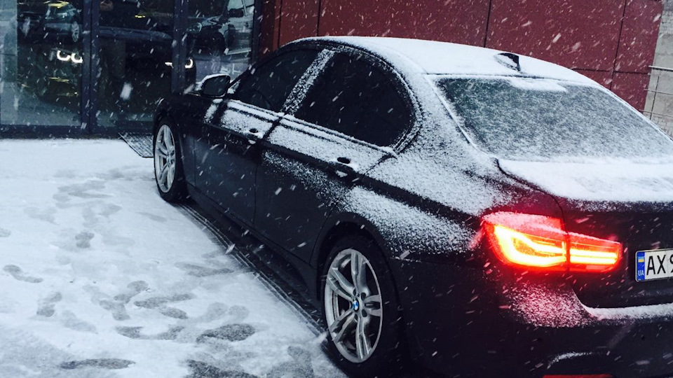 BMW 3 series Schwarz black