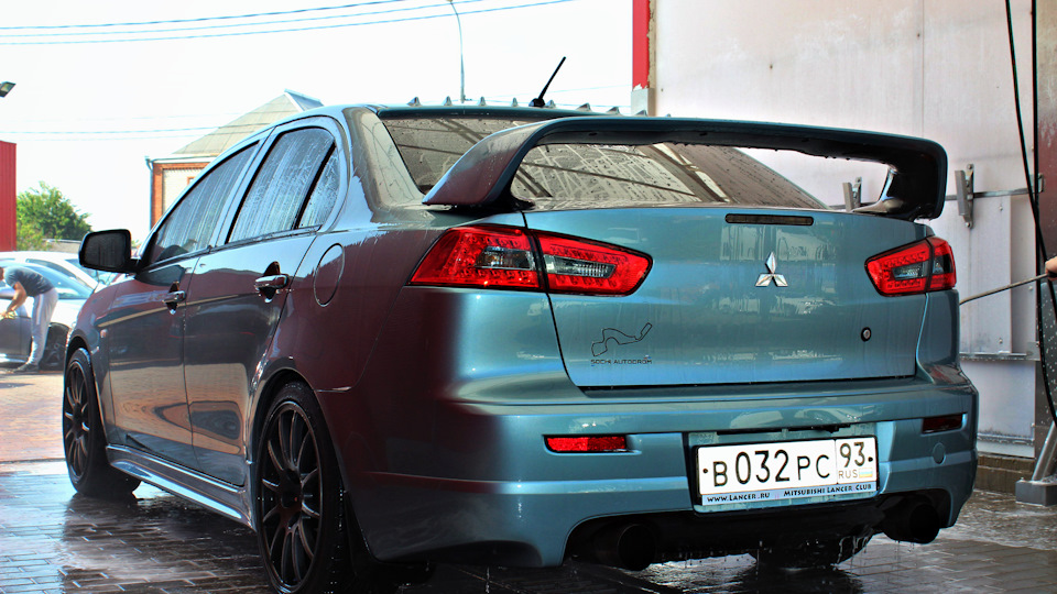 Mitsubishi Lancer
