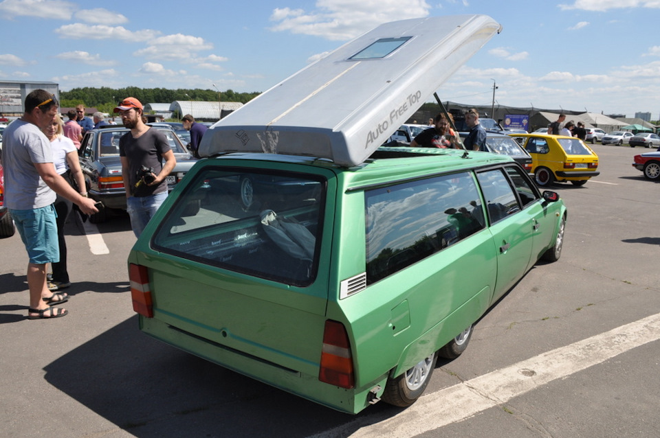 Фото в бортжурнале BMW 7 series (E23)