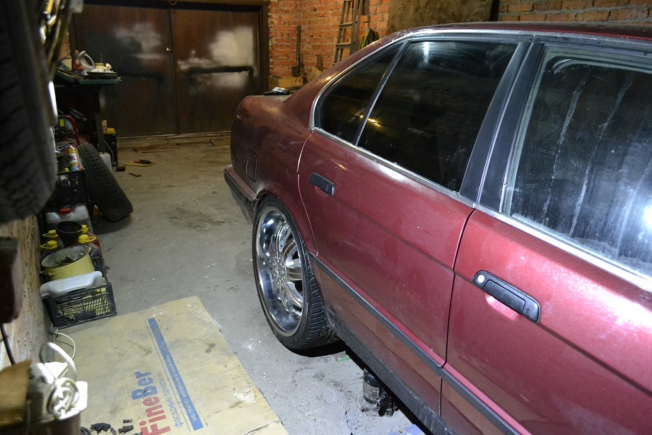 Фото в бортжурнале BMW 5 series (E34)