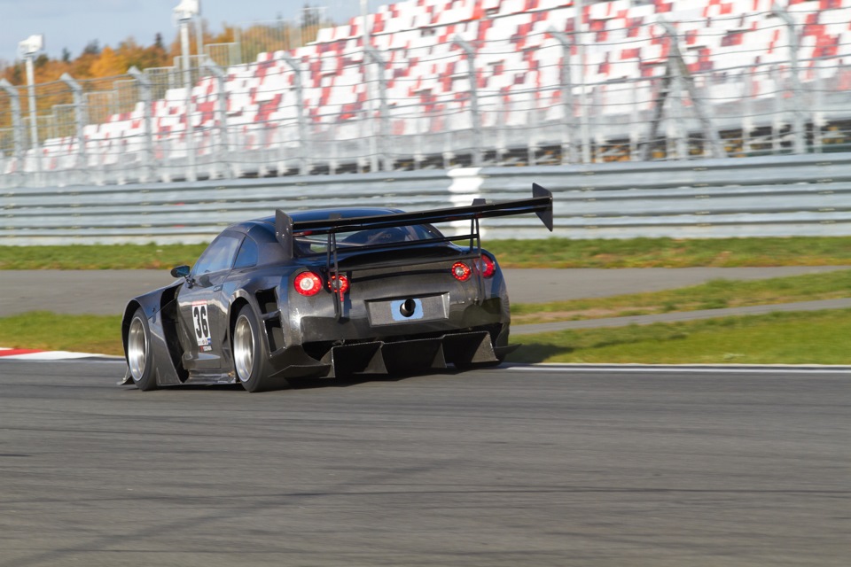 Фото в бортжурнале Nissan GT-R (R35)