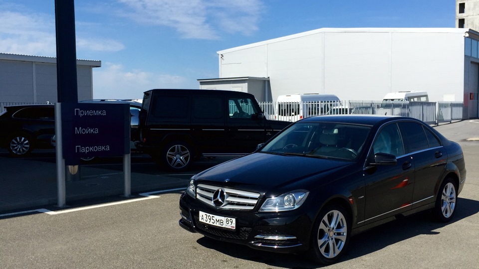Mercedes-Benz C-Class