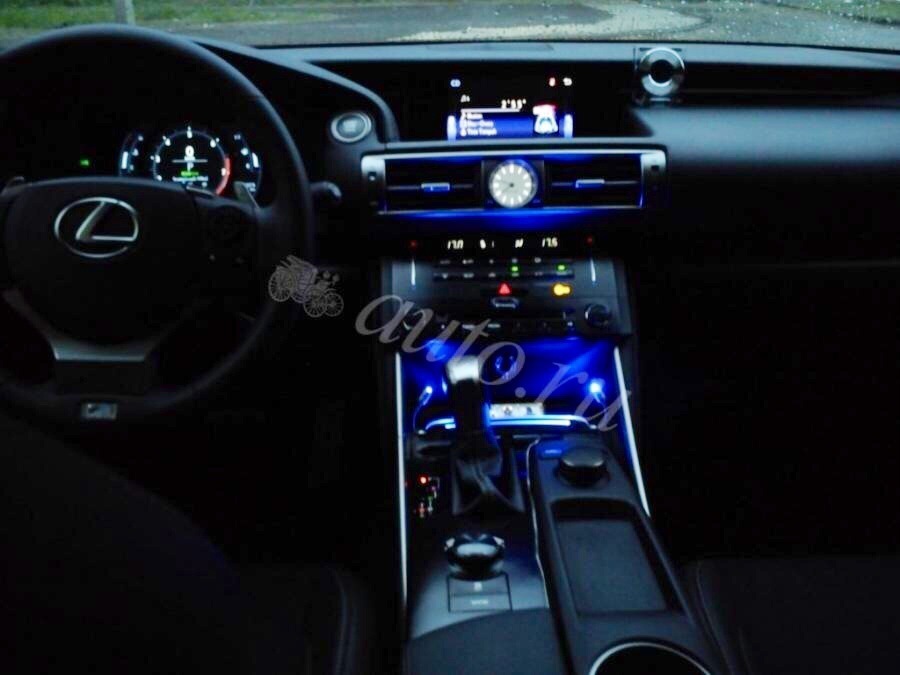 Фото в бортжурнале Lexus IS III