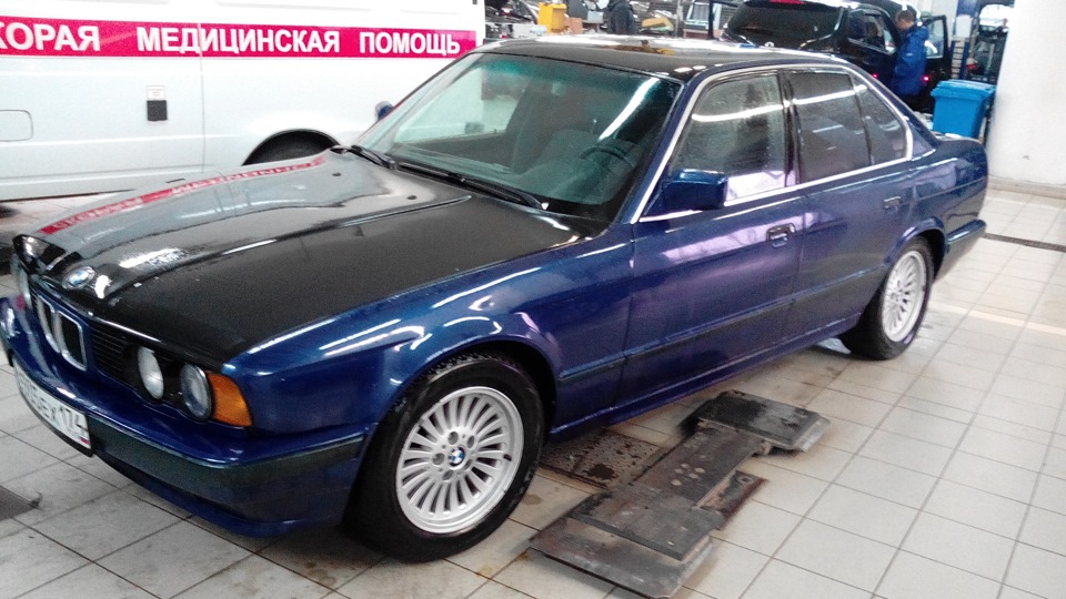 Фото в бортжурнале BMW 5 series (E34)