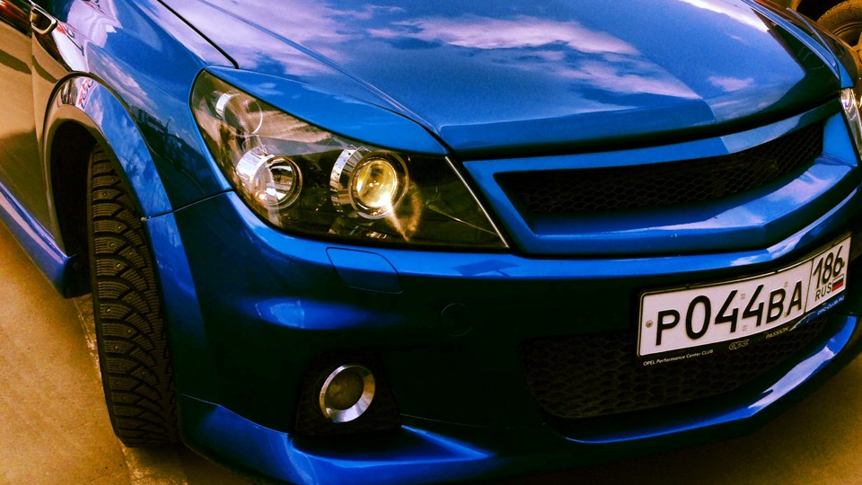 Opel Astra OPC "Беженец")