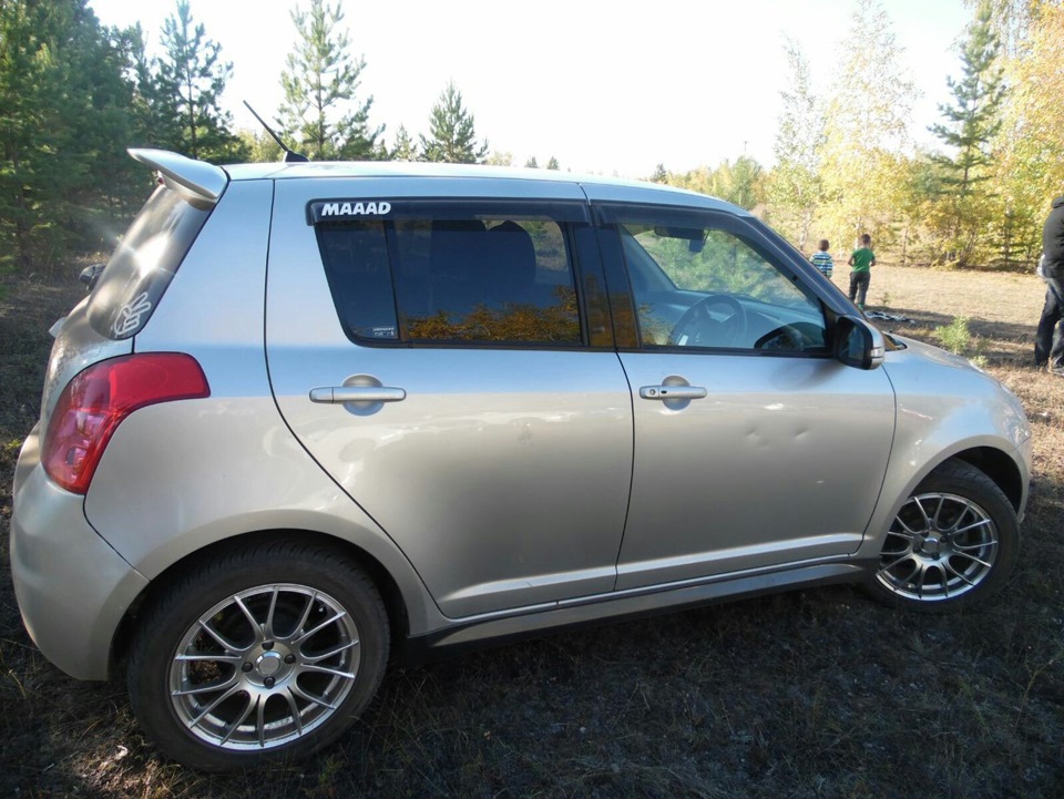Фото в бортжурнале Suzuki Swift (2G)