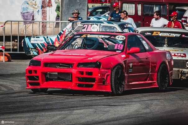 Фото в бортжурнале Nissan Skyline (R32)