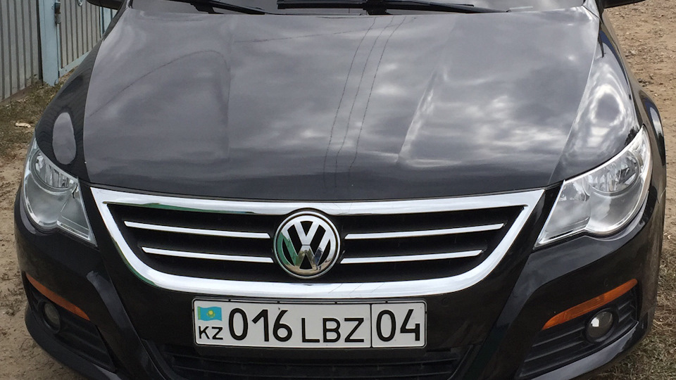 Volkswagen Passat CC Black GERMAN