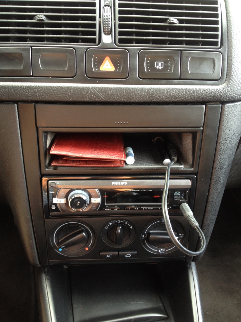 Фото в бортжурнале Volkswagen Golf Mk4
