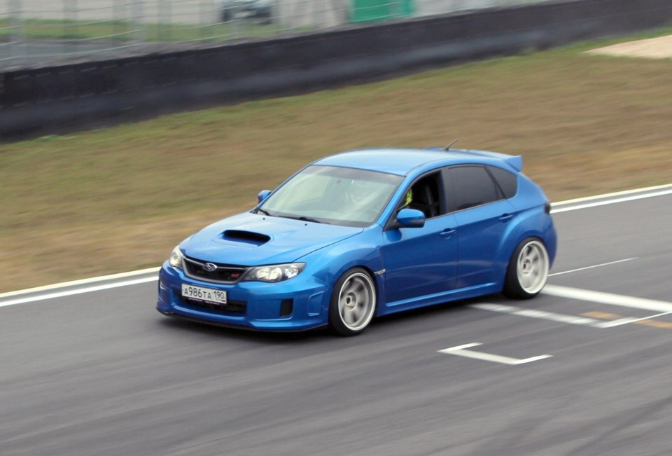 Фото в бортжурнале Subaru Impreza WRX STI (GV/GR)