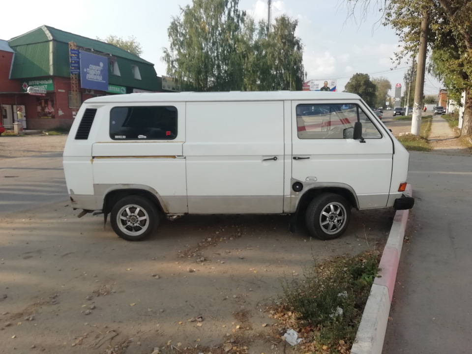 Фото в бортжурнале Volkswagen Transporter T3