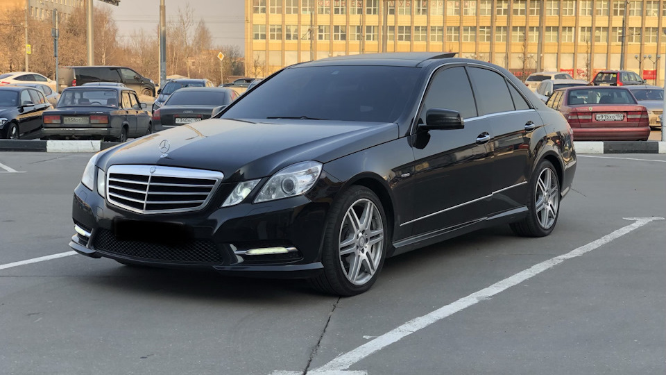 Mercedes-Benz E-Class Старый добрый атмо