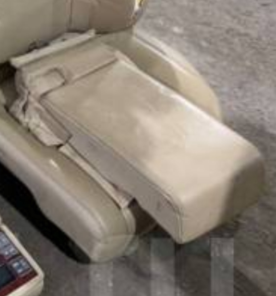 Фото в бортжурнале Lexus LS 600h