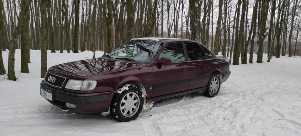 Фото в бортжурнале Audi 100 (C4)