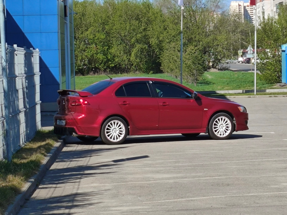 Фото в бортжурнале Mitsubishi Lancer X