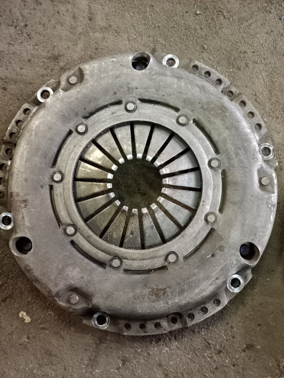 Фото в бортжурнале Ford C-Max I