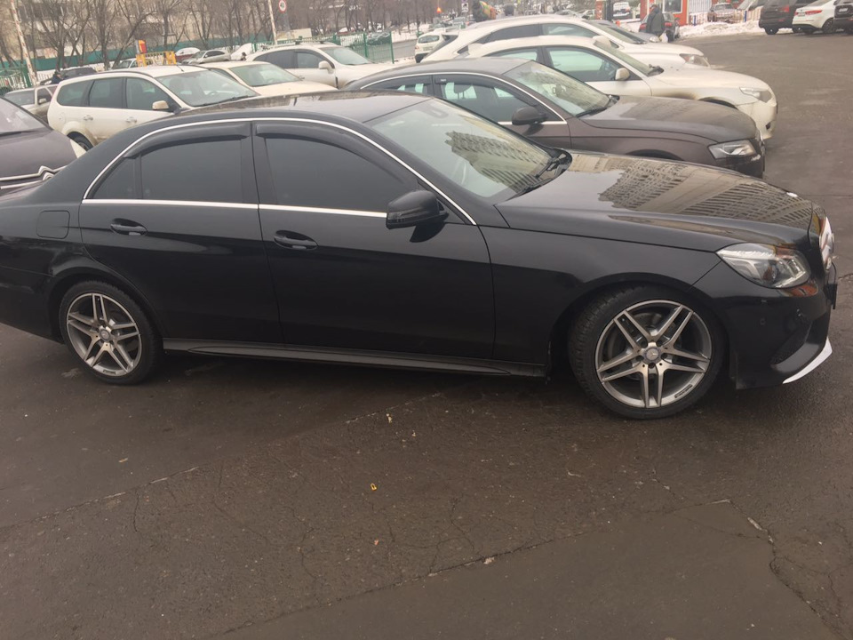 Фото в бортжурнале Mercedes-Benz E-Class (W212)